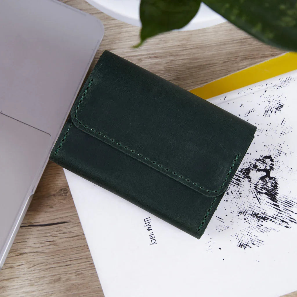 Lean compact wallet made of vintage leather - INCARNE® Global