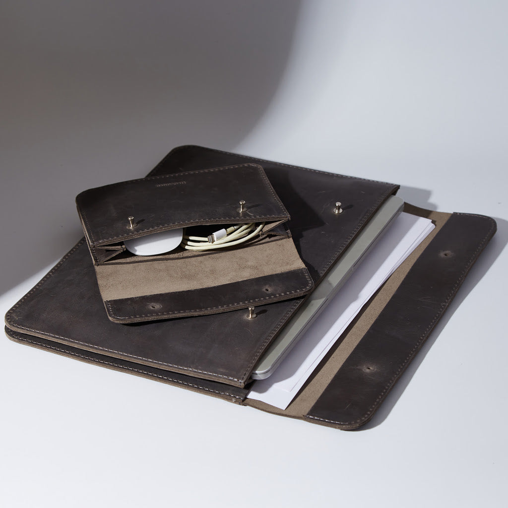 Set cadou: Neat husa de laptop + Organizator pentru cabluri Keep