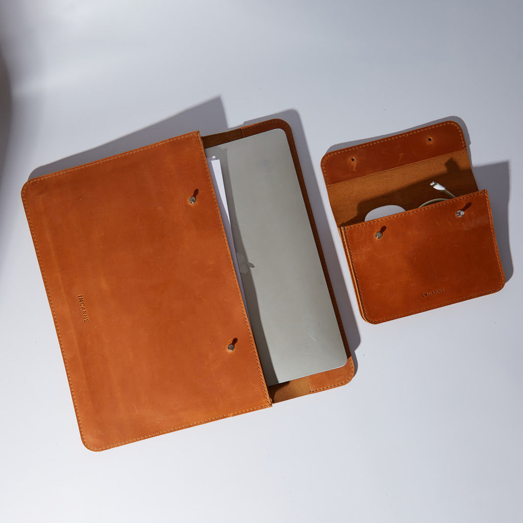 Set cadou: Neat husa de laptop + Organizator pentru cabluri Keep