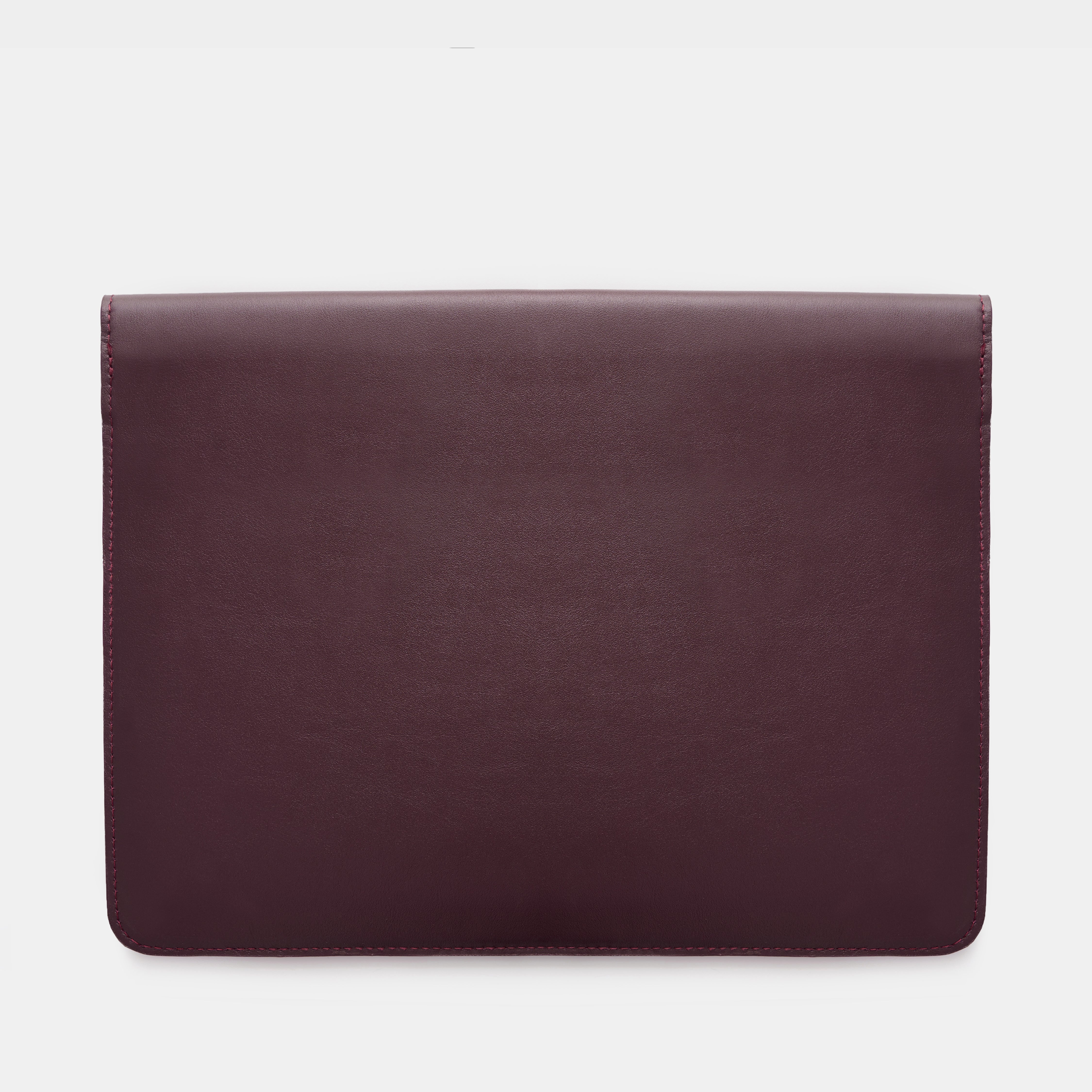 Meridian sleeve