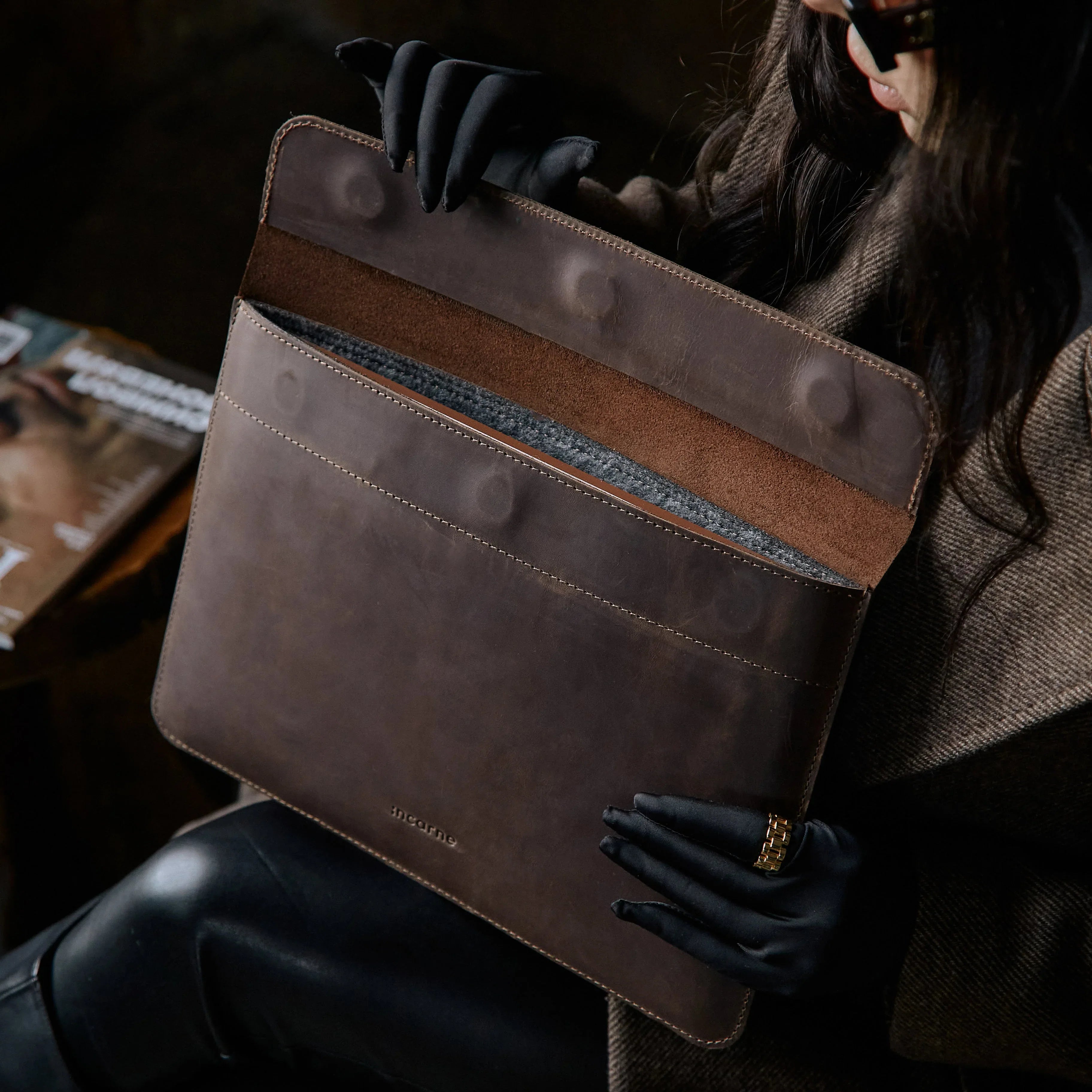 Corporate gifts: Klouz MacBook sleeve - INCARNE® Ukraine