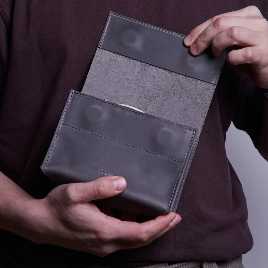 Wire Keeper Leather Organizer for Cables, Mouse, Adapters - INCARNE® Global