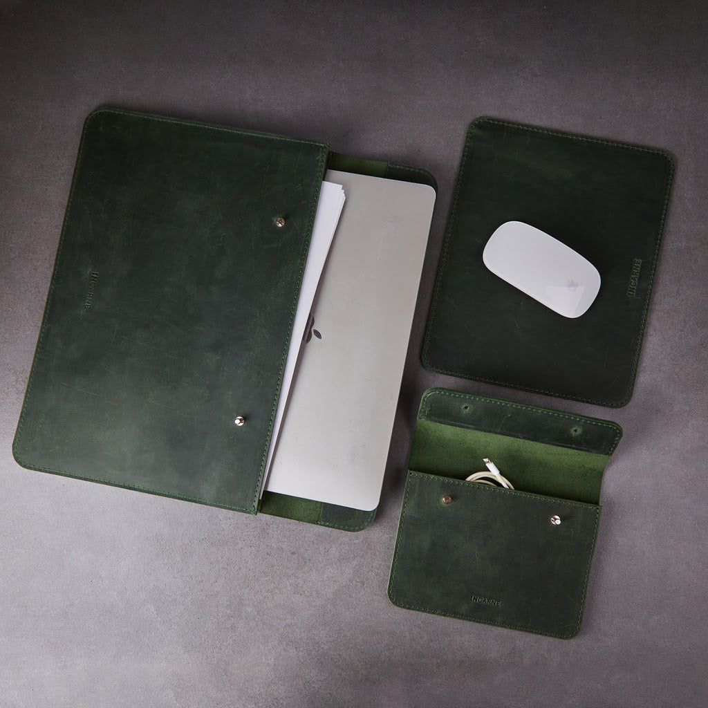 Set cadou: Neat husa de laptop + organizator pentru cabluri Keep + mousepad Word