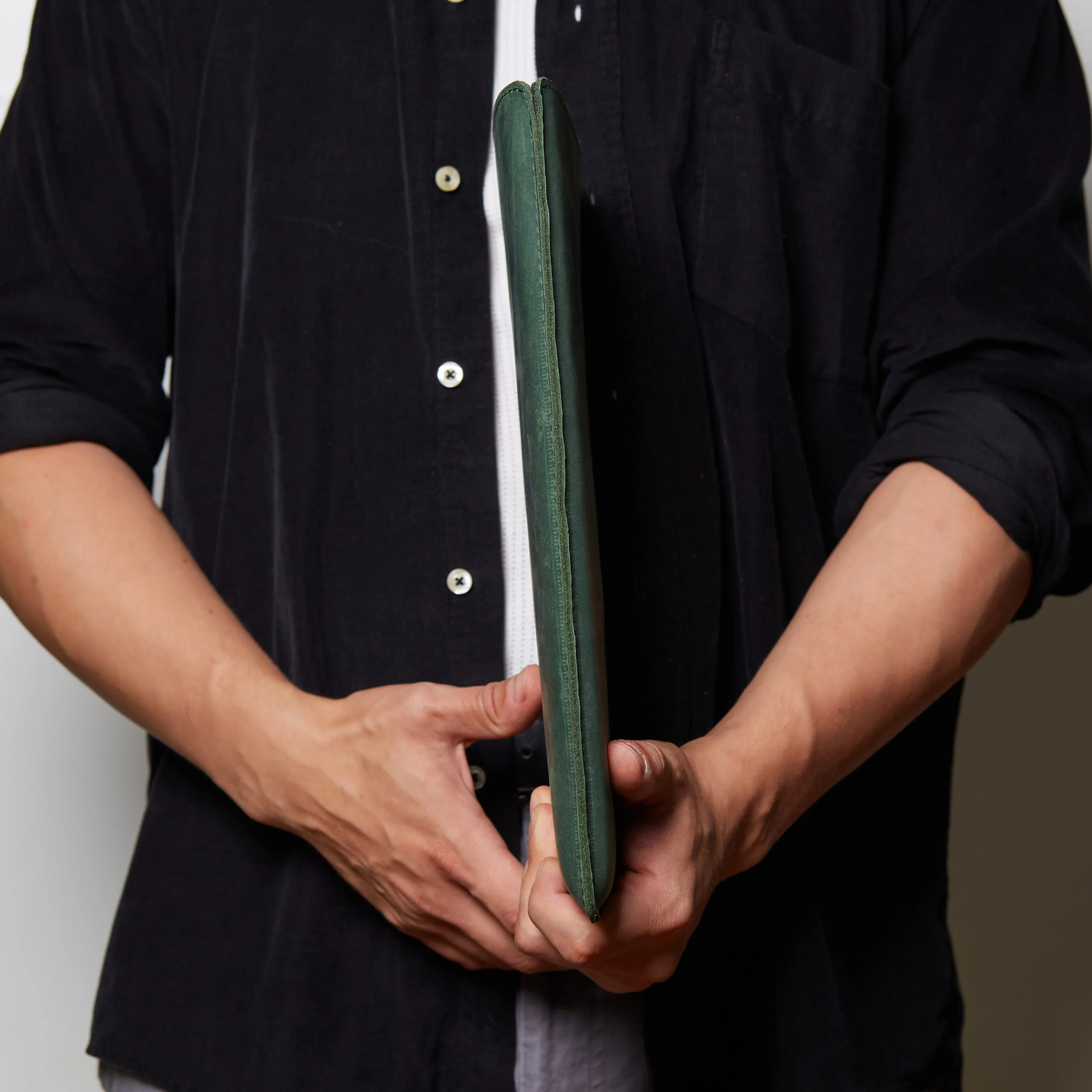 Free Port Plus Laptop Sleeve, Green (vintage) - INCARNE® Global