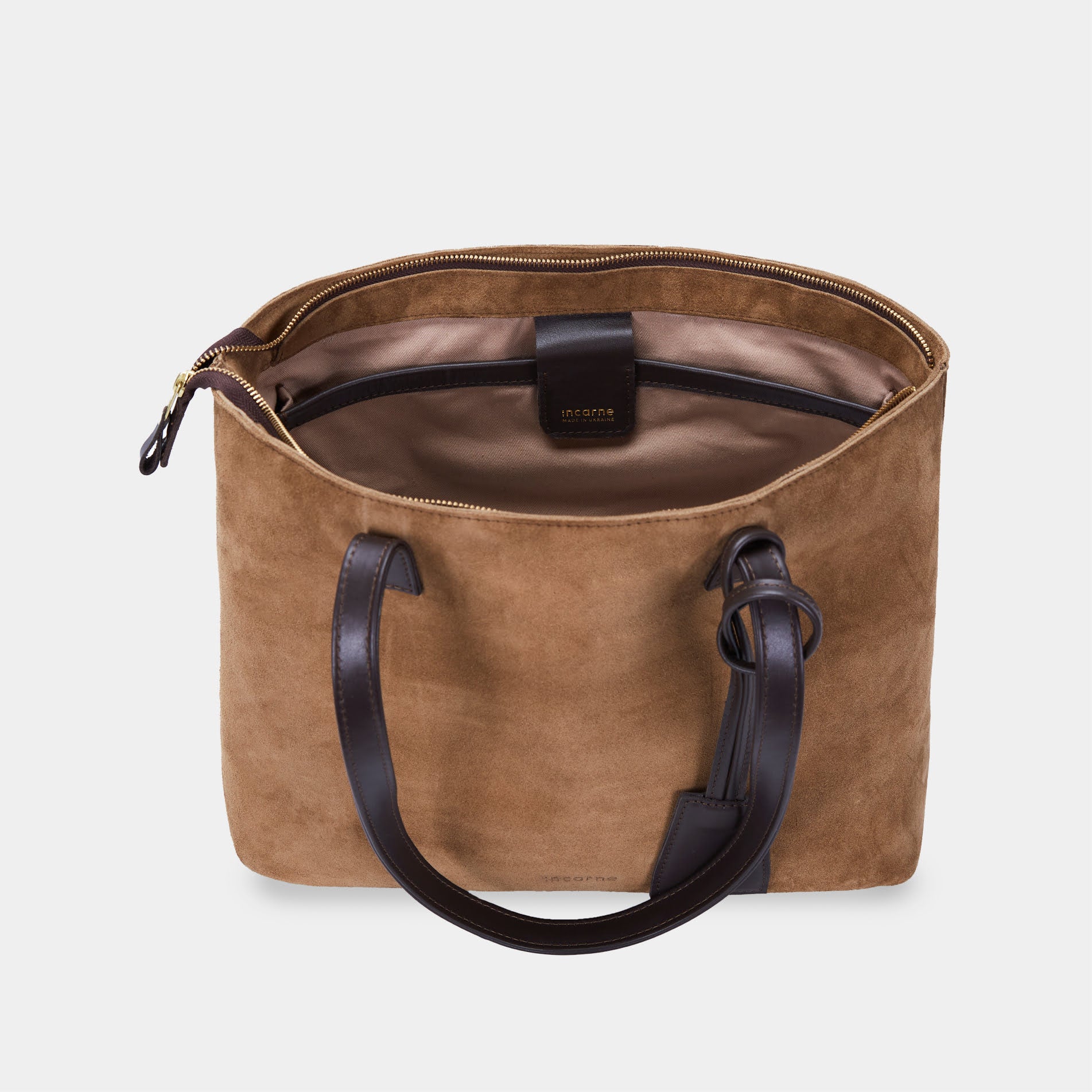 Torba Emeli, Rust (welur)