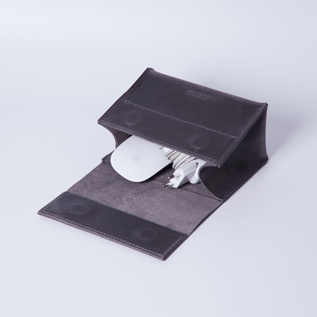 Wire Keeper skórzany organizer na kable, mysz, adaptery