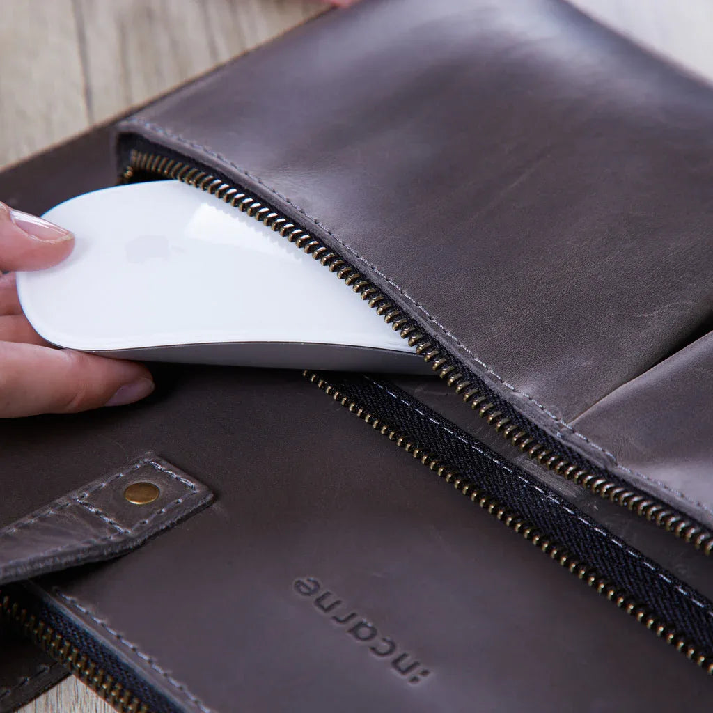 Brave Leather Laptop Sleeve - INCARNE® Global