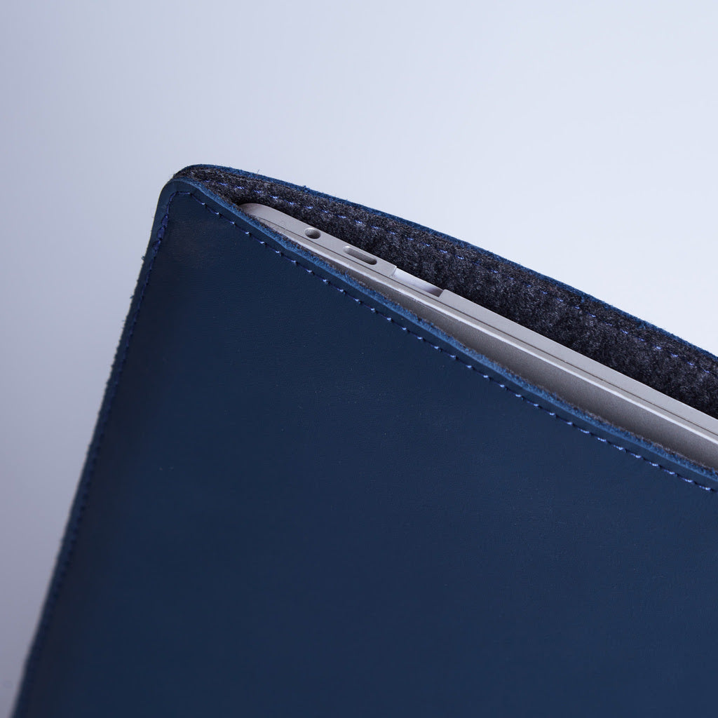Free Port Plus etui na laptopa, niebieskie