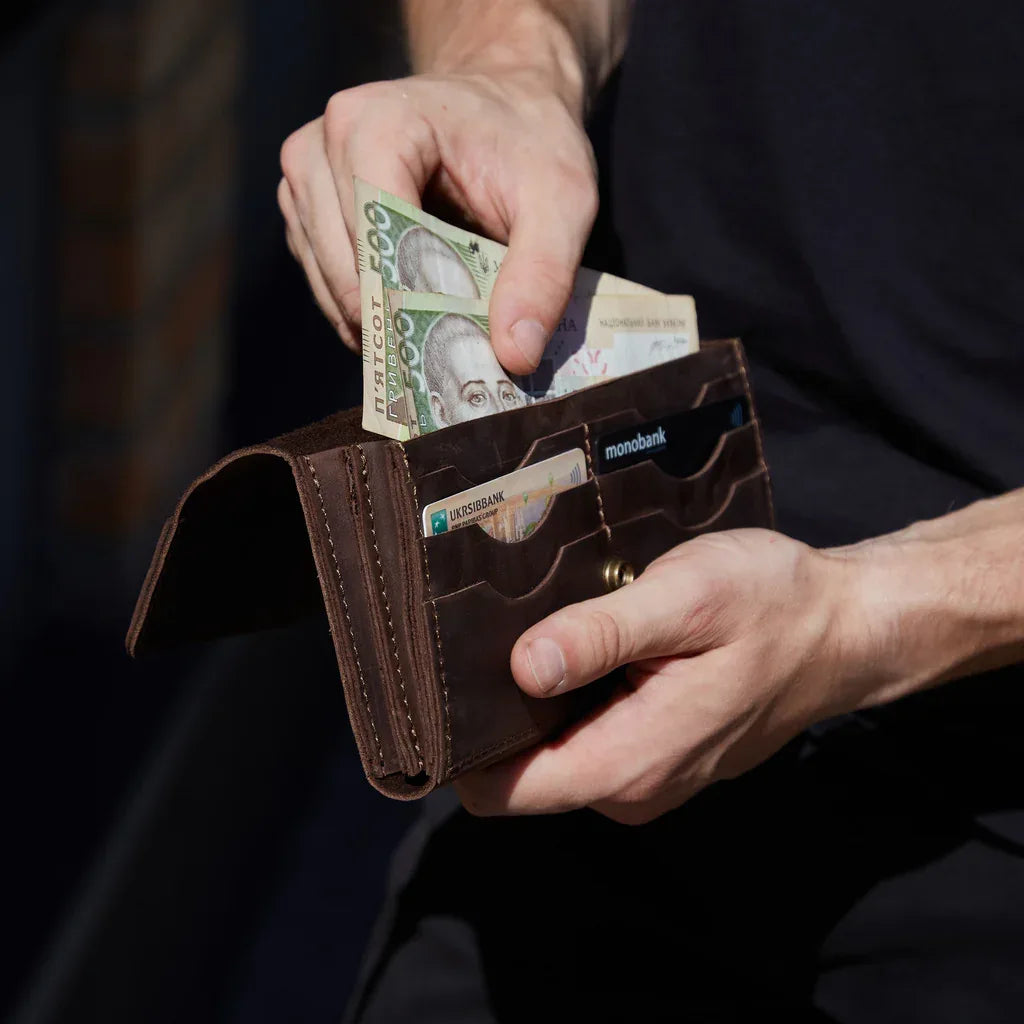 Simple Capacious Leather Wallet - INCARNE® Global