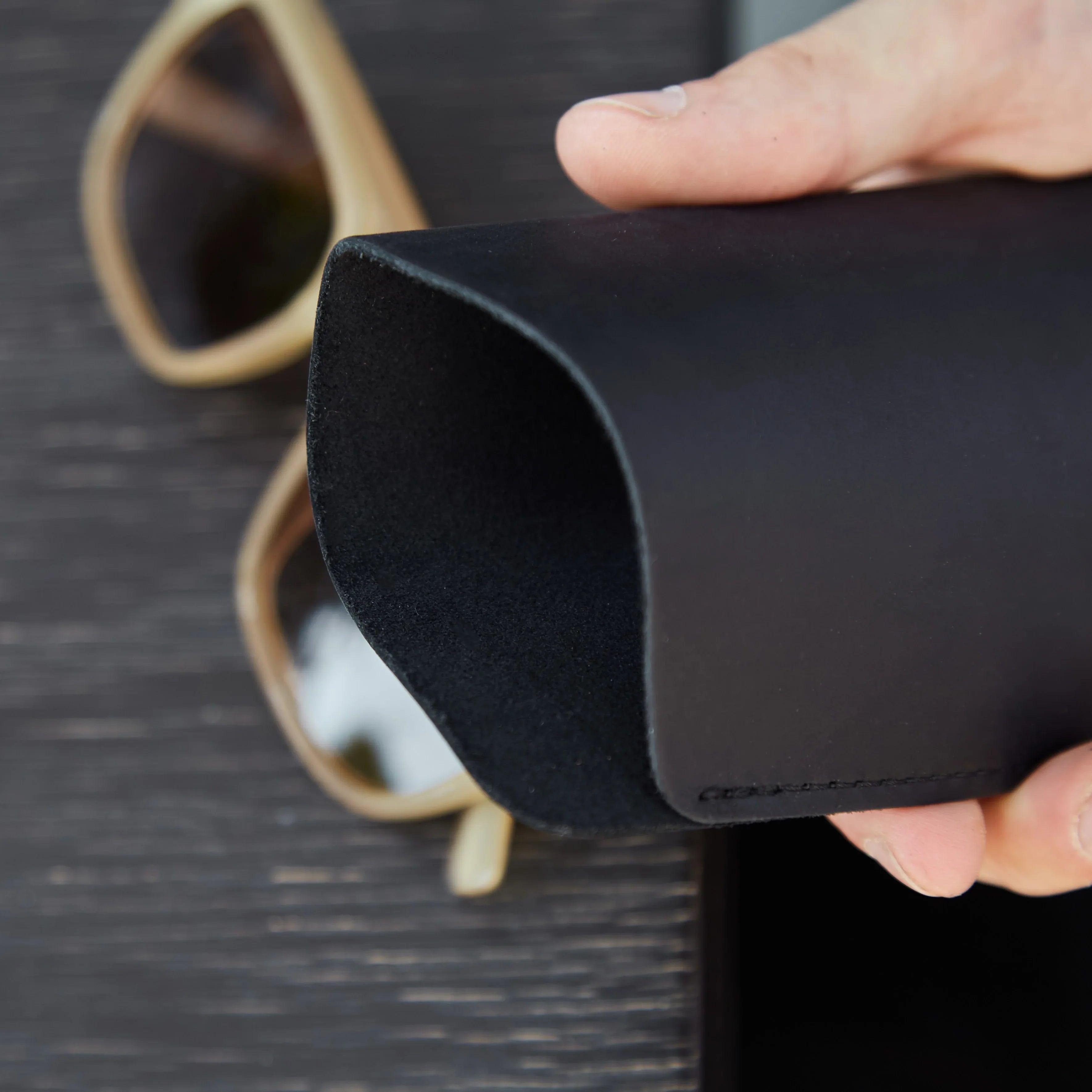 Catch glasses case - INCARNE® Ukraine