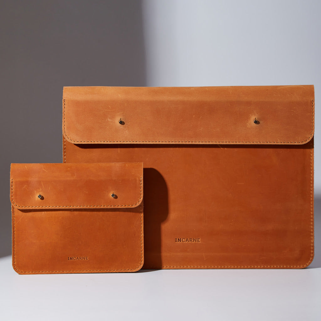 Set cadou: Neat husa de laptop + Organizator pentru cabluri Keep