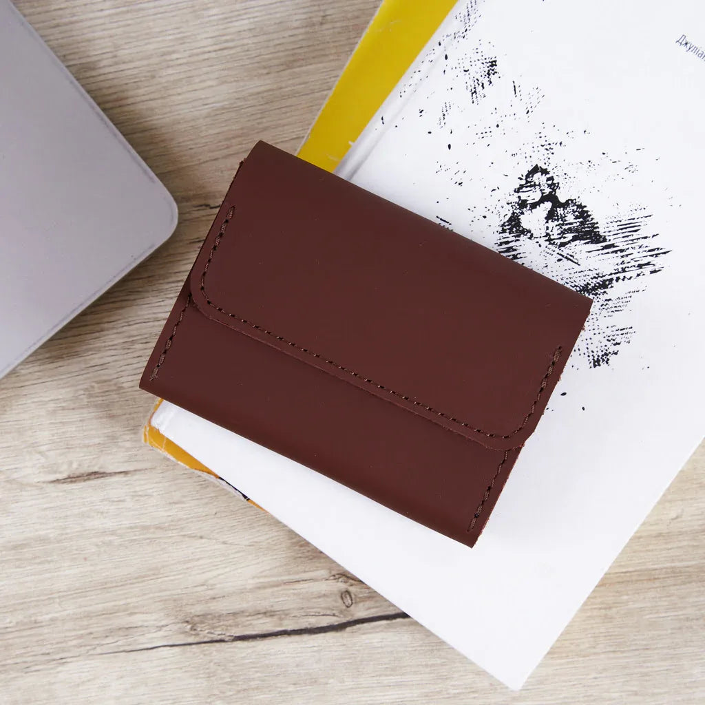 Lean compact wallet made of classic leather - INCARNE® Global