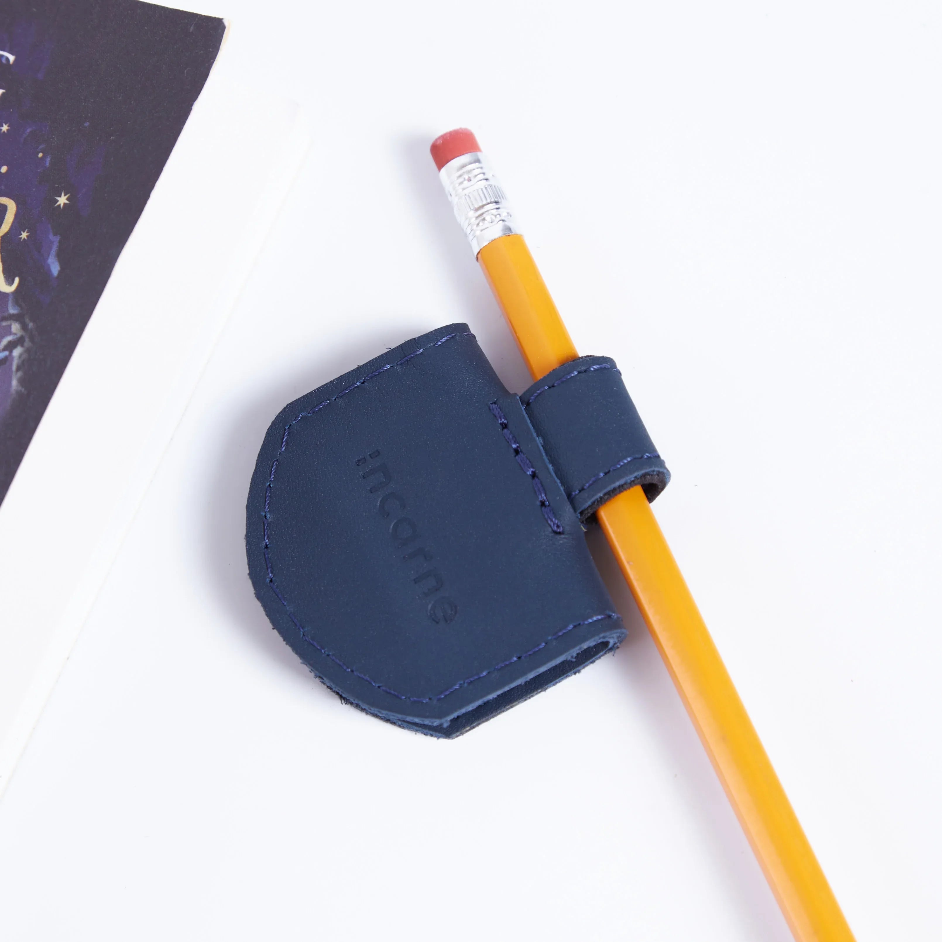 Magnetic bookmark Book Tag - INCARNE® Ukraine