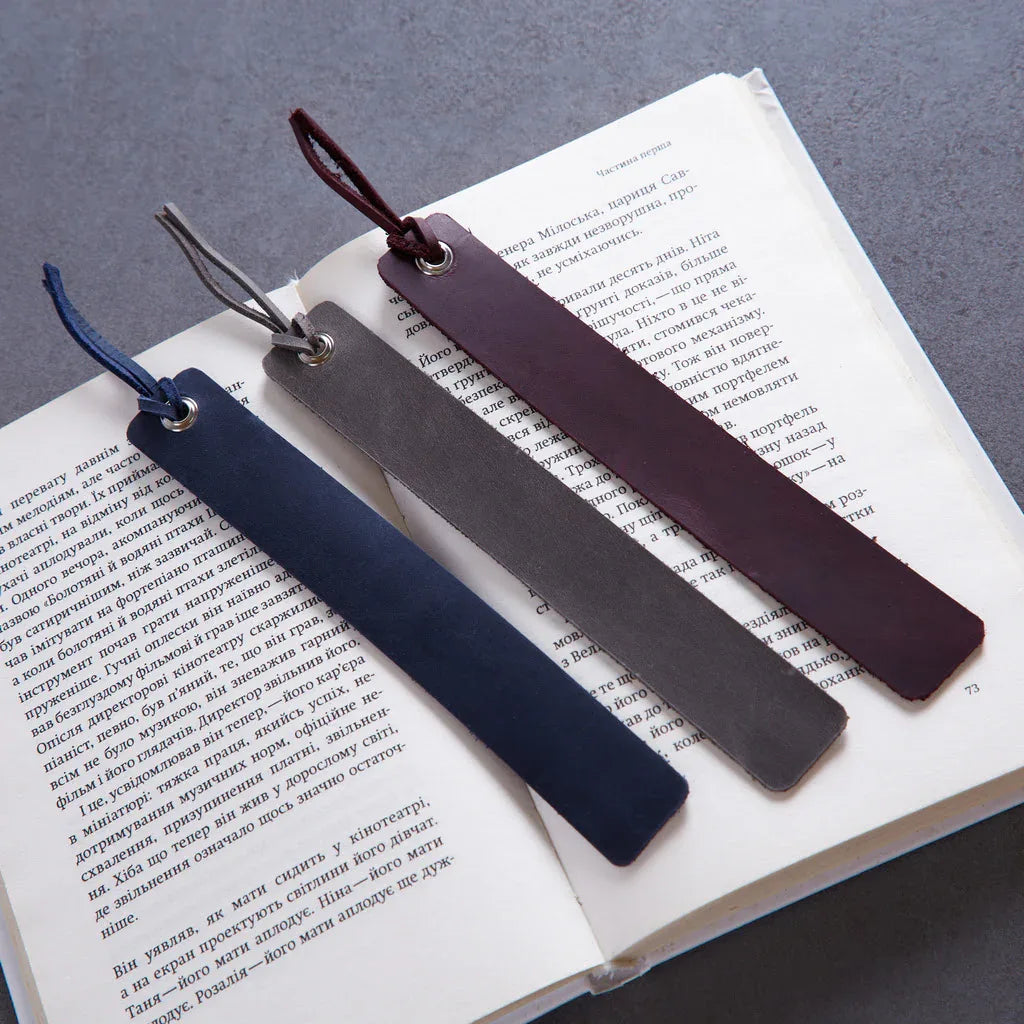 Bookmarks long made from vintage leather (set of 3) - INCARNE® Global