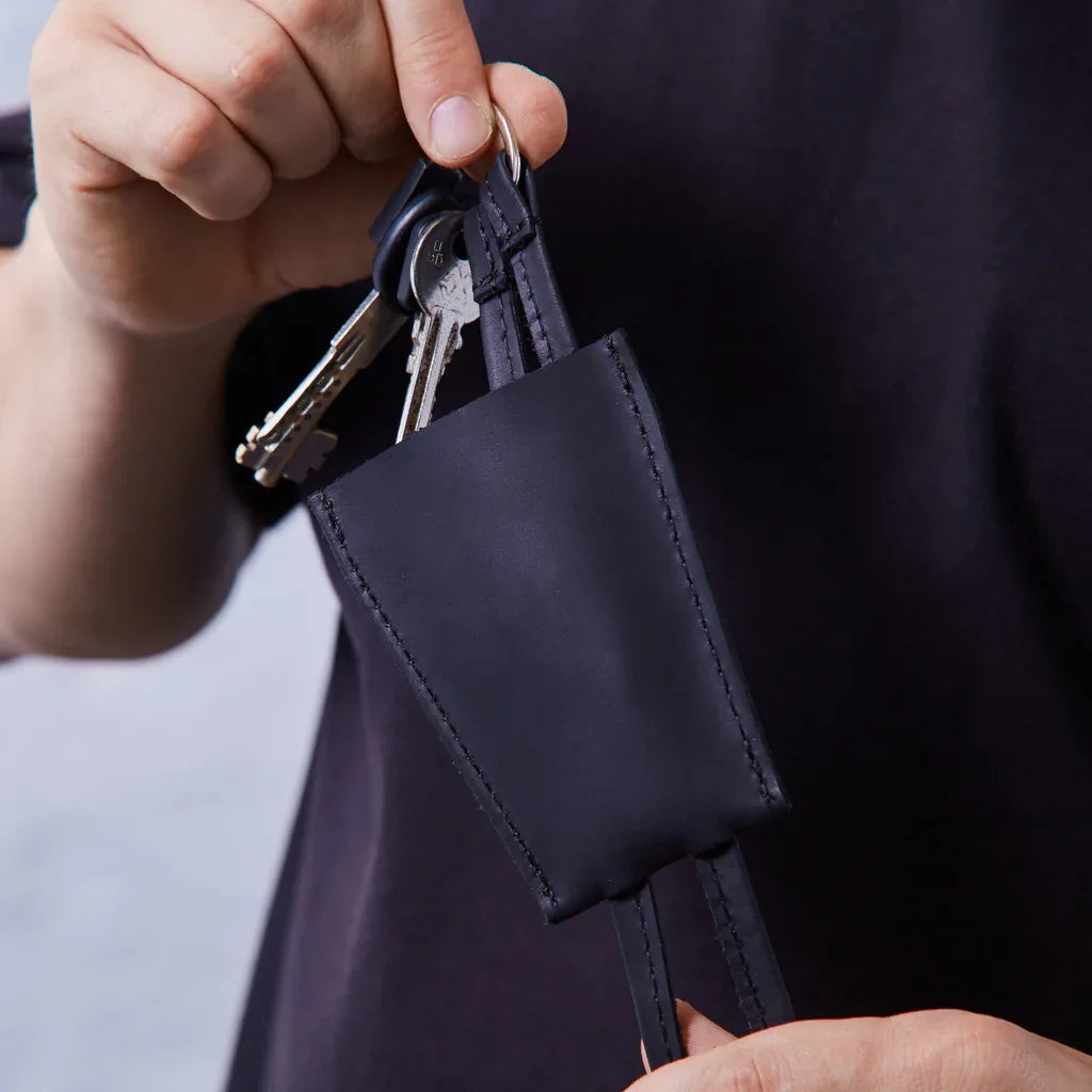 Home key holder made from genuine vintage leather - INCARNE® Global
