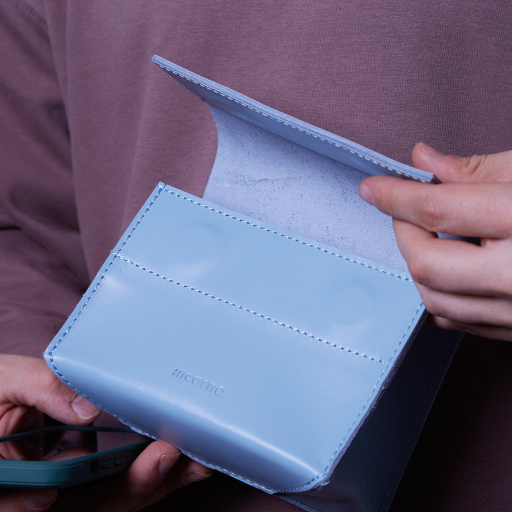 Wire Keeper Organizer na kable, mysz i adaptery z klasycznej skóry