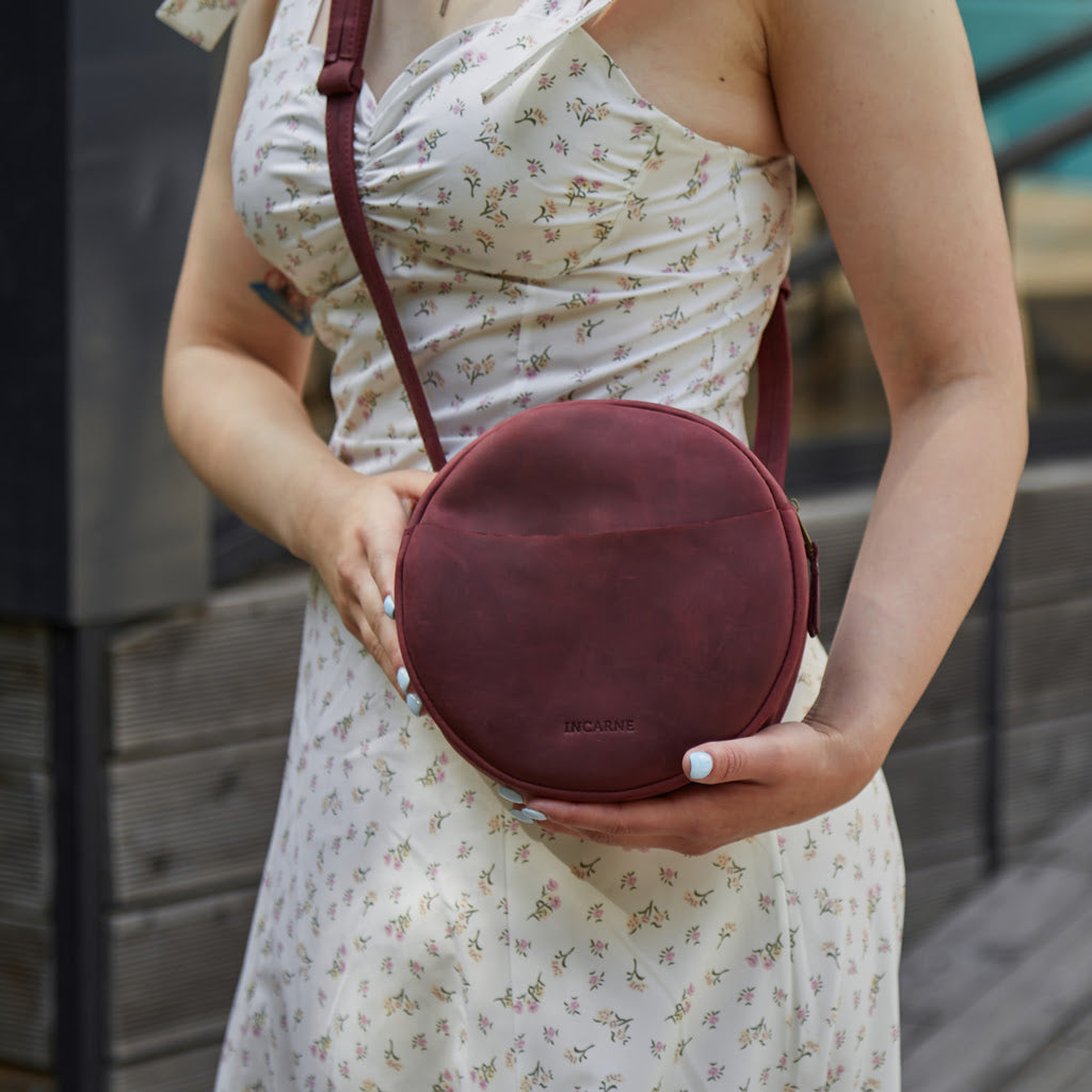 New Harley round crossbody bag in Crazy Horse leather