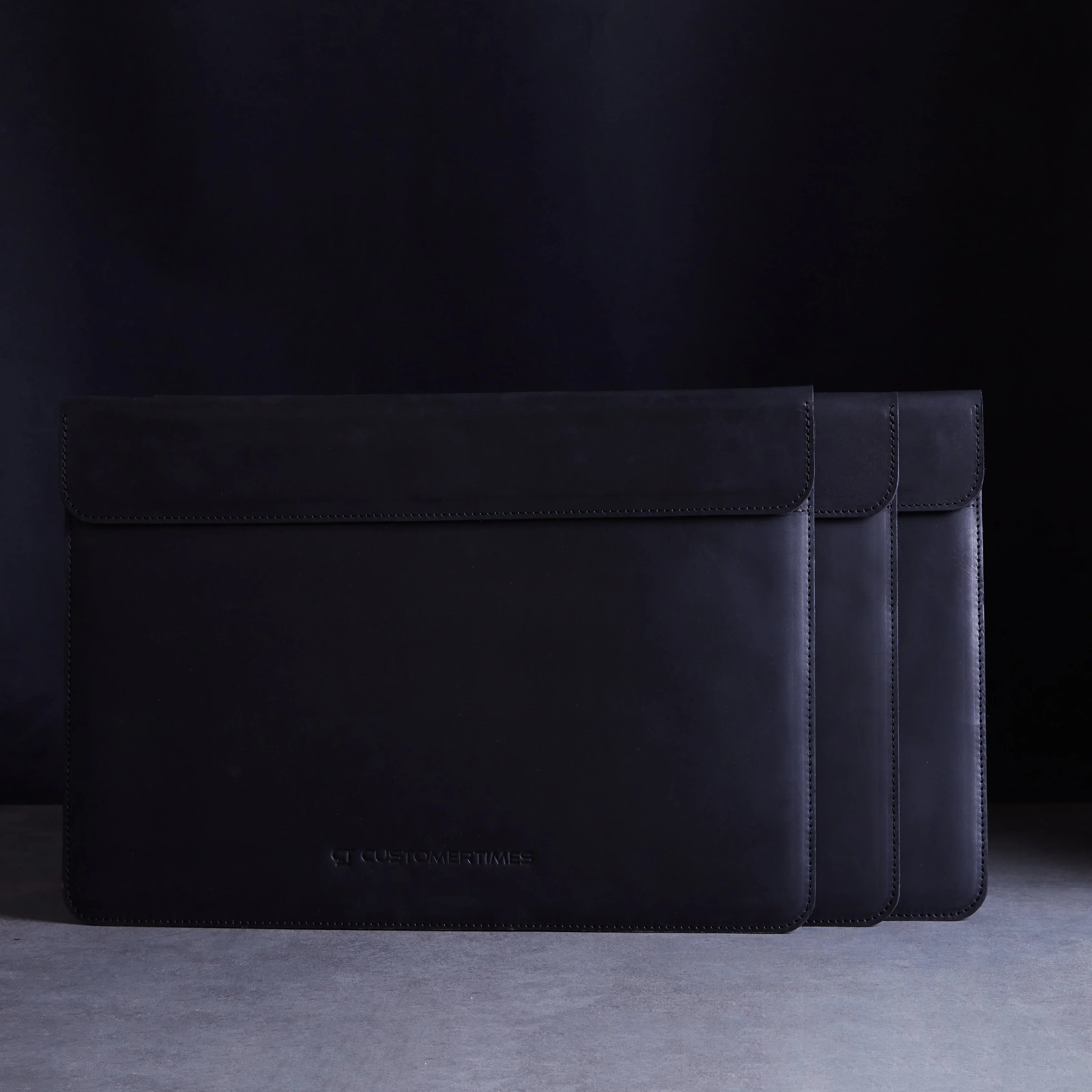 Corporate gifts: Klouz MacBook sleeve - INCARNE® Ukraine