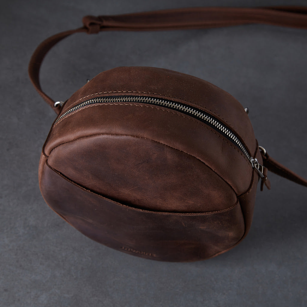 New Harley round crossbody bag in Crazy Horse leather