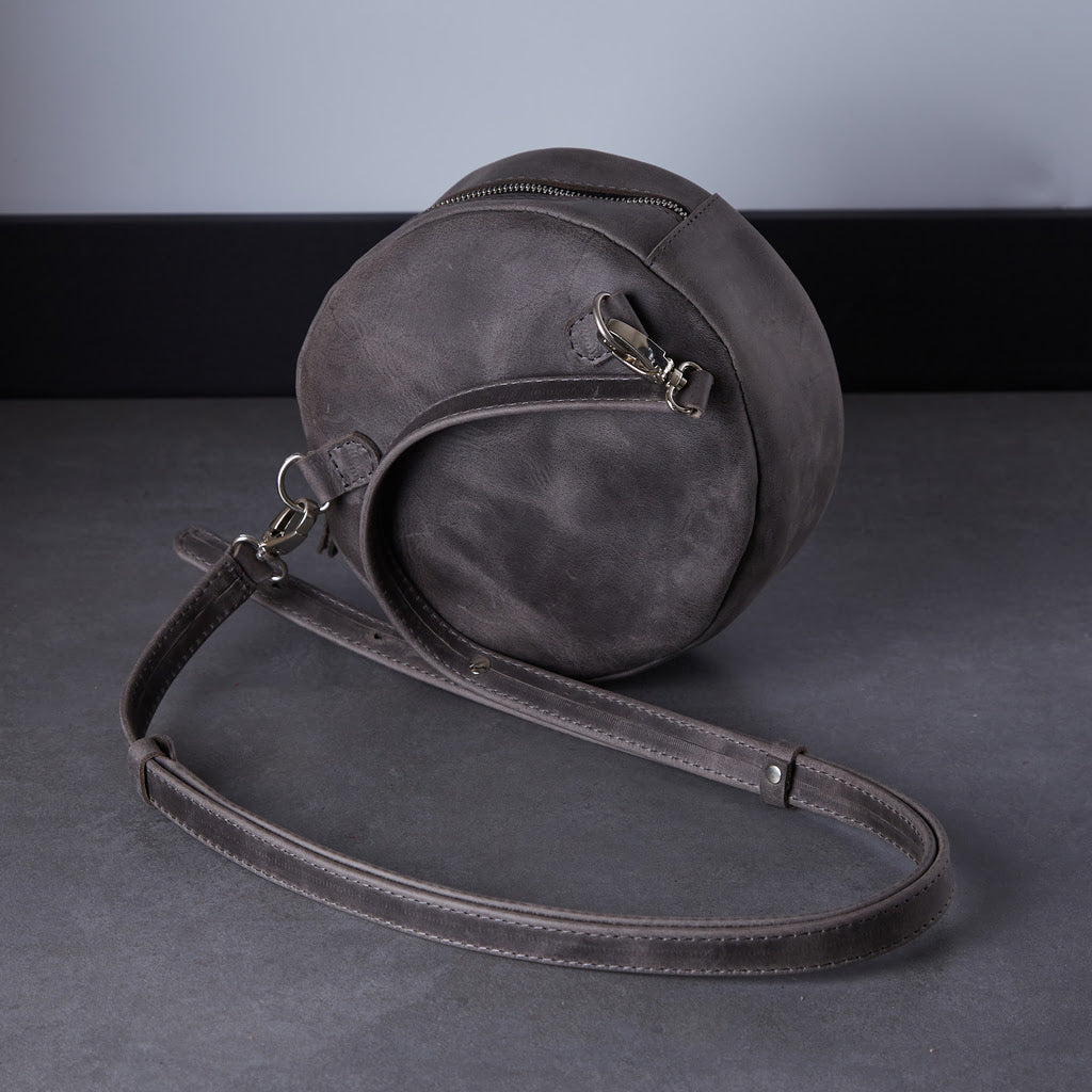 New Harley round crossbody bag in Crazy Horse leather