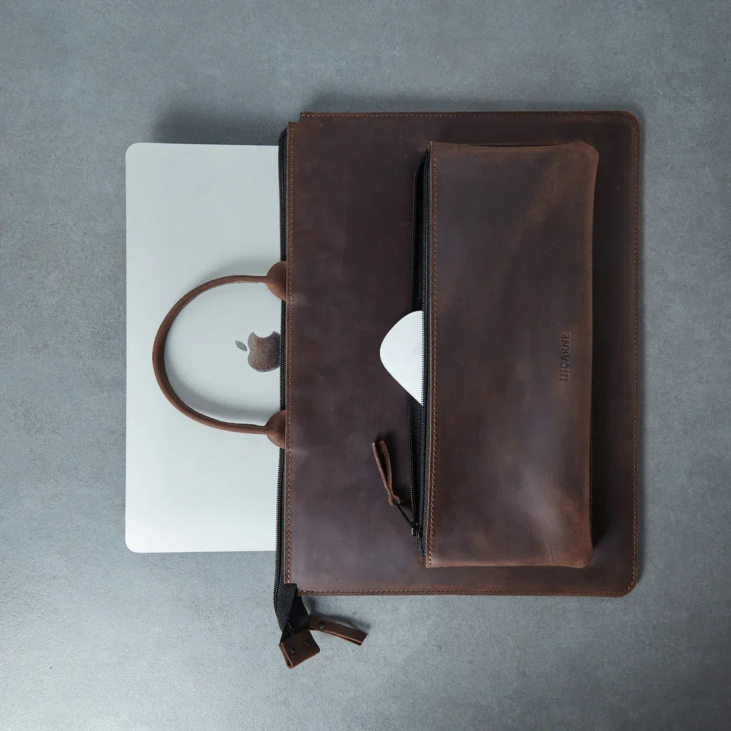 Maryland Laptop Sleeve with a Plastic Zipper - INCARNE® Global