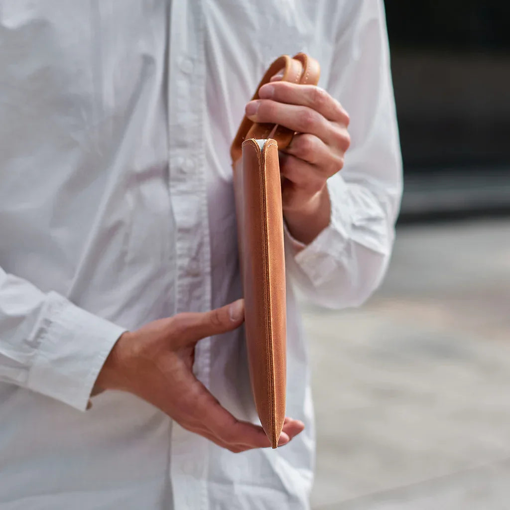 Stem Leather Laptop Sleeve with Handles - INCARNE® Global