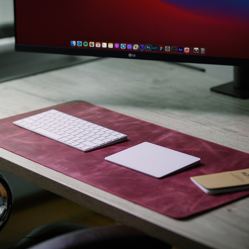 ProDesk vintage leather desk pad