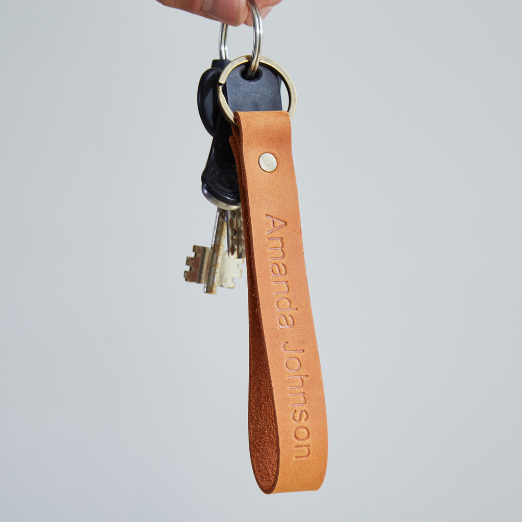 Breloc minimalist din piele