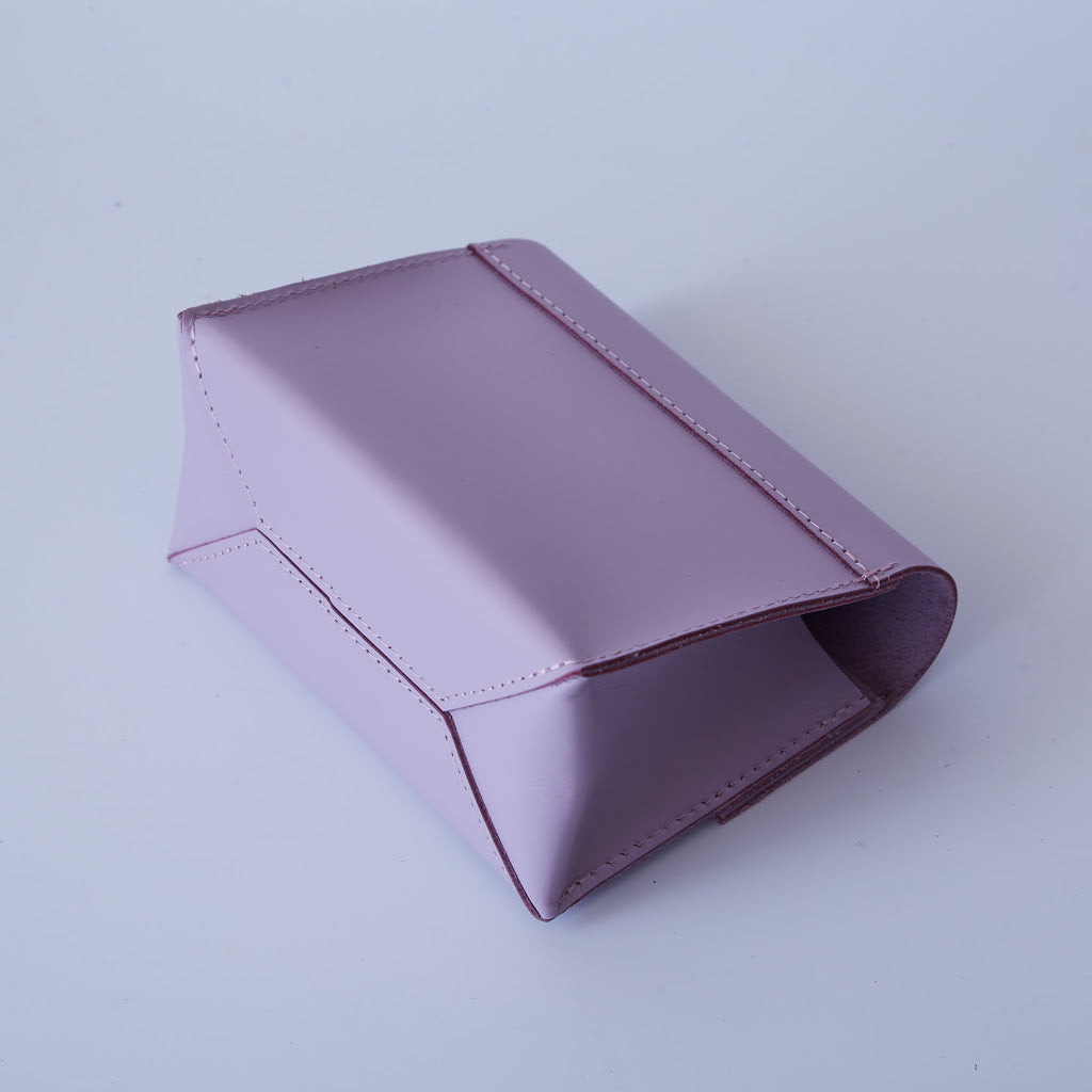 Wire Keeper Organizer for Cables, Mouse, Adapters in Classic Leather