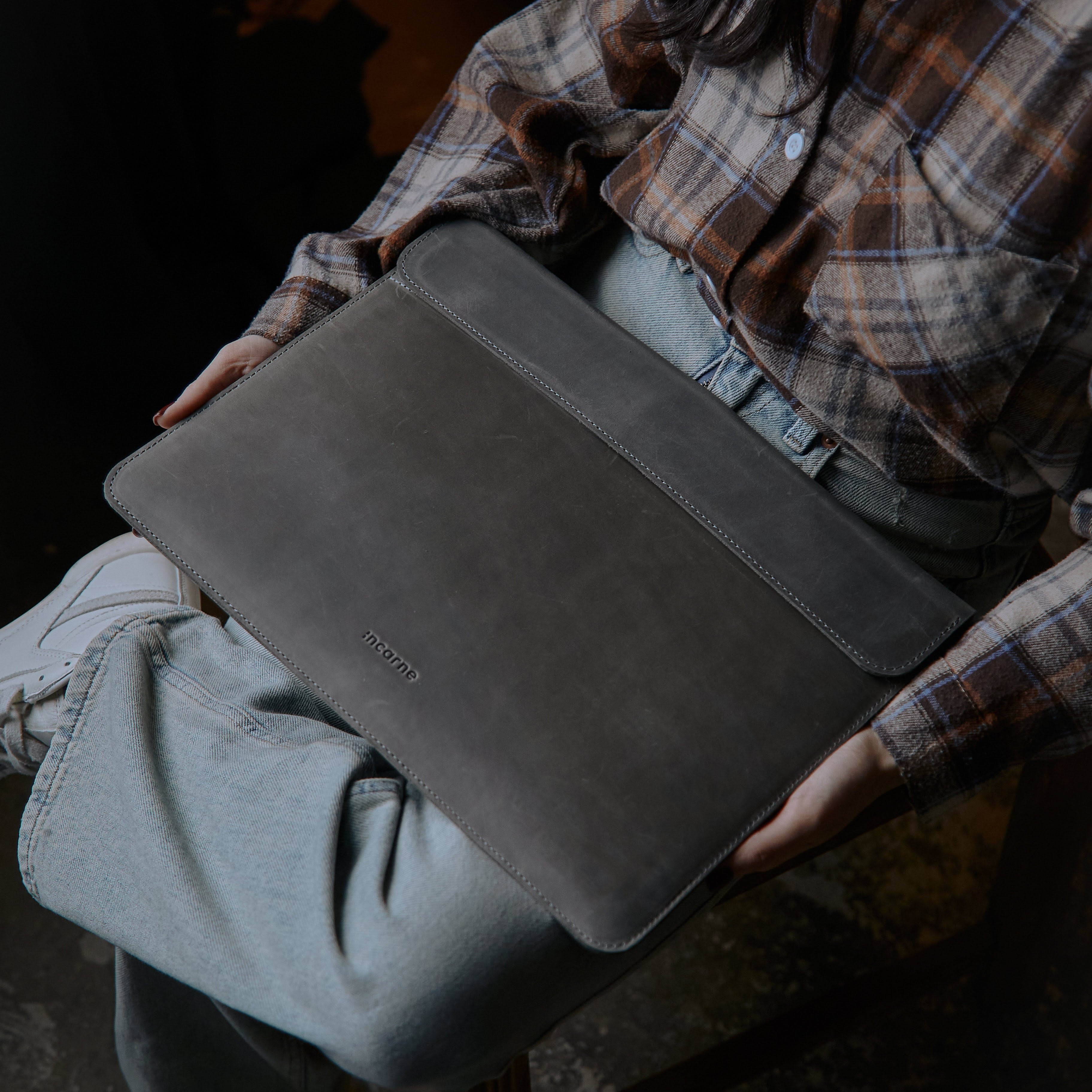 Klouz Etui na laptopa, szary (vintage)