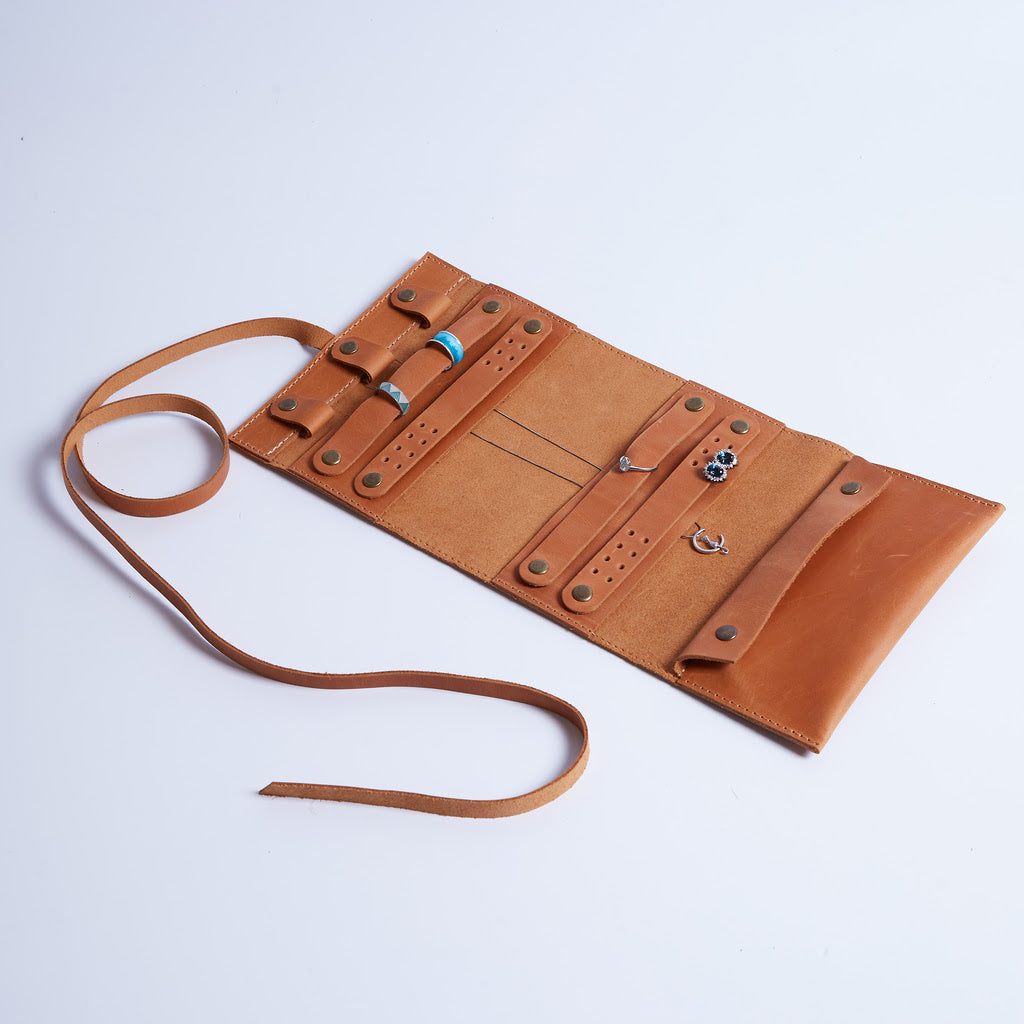 Organizator vintage pentru bijuterii din piele Beauty Weekend