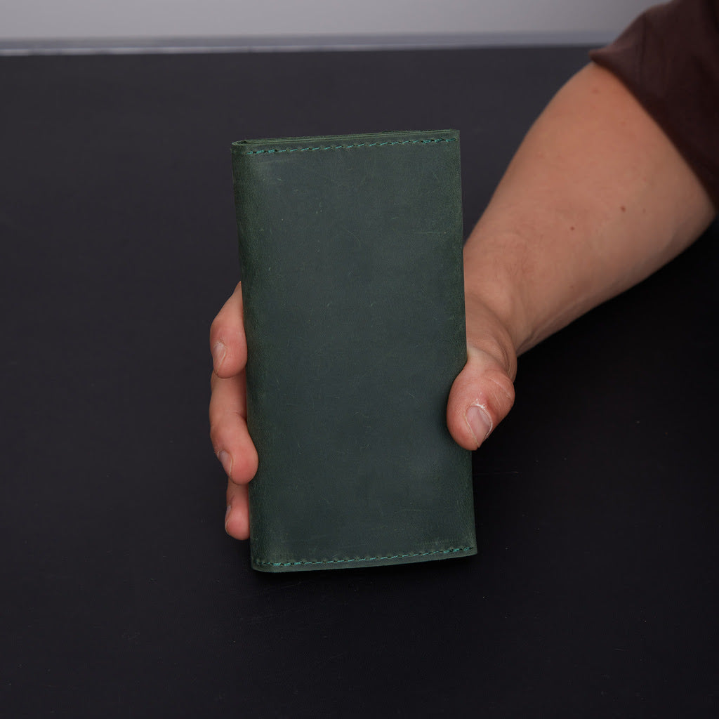 Tobacco organizer Roll Master made from vintage leather