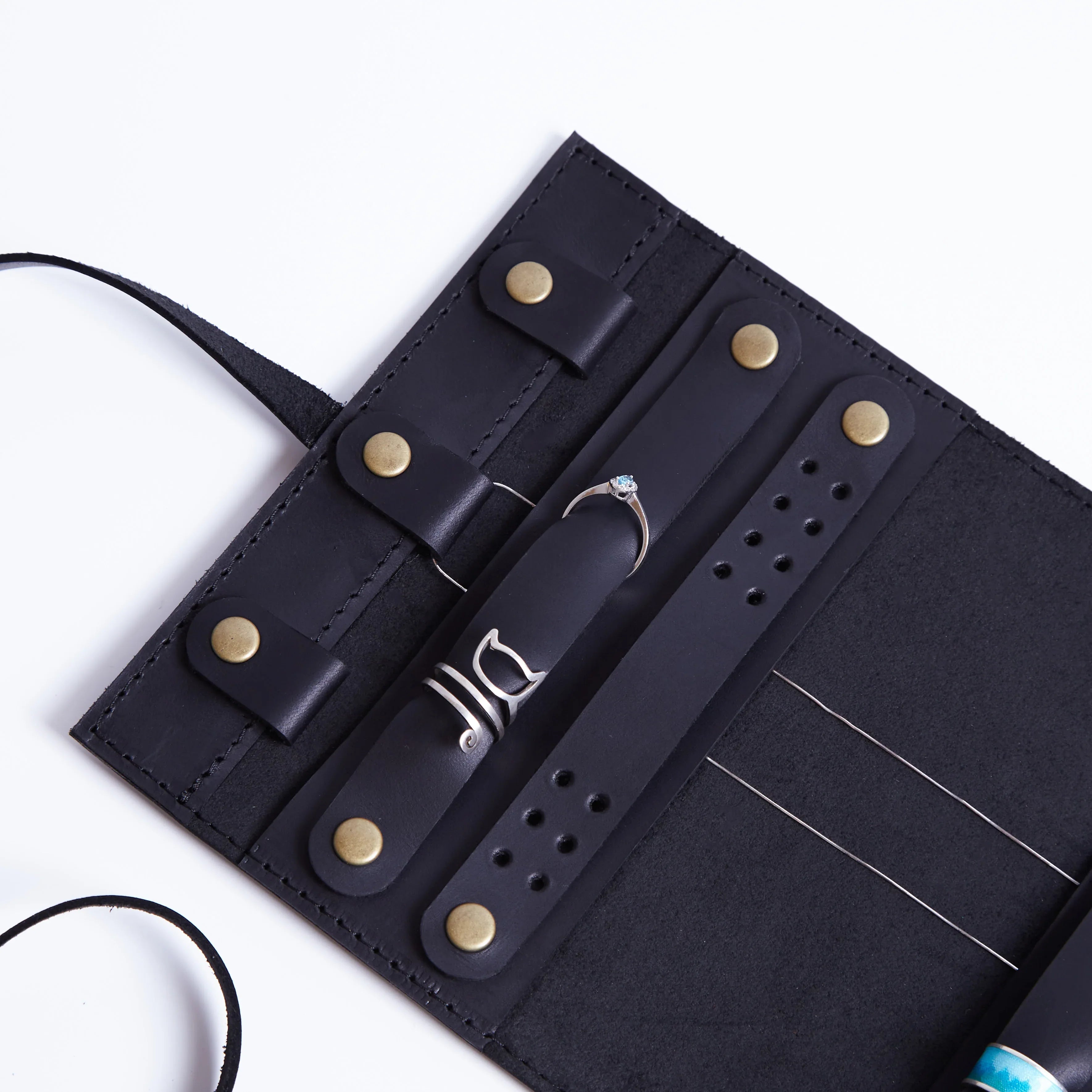 Beauty Weekend jewelry organizer - INCARNE® Ukraine