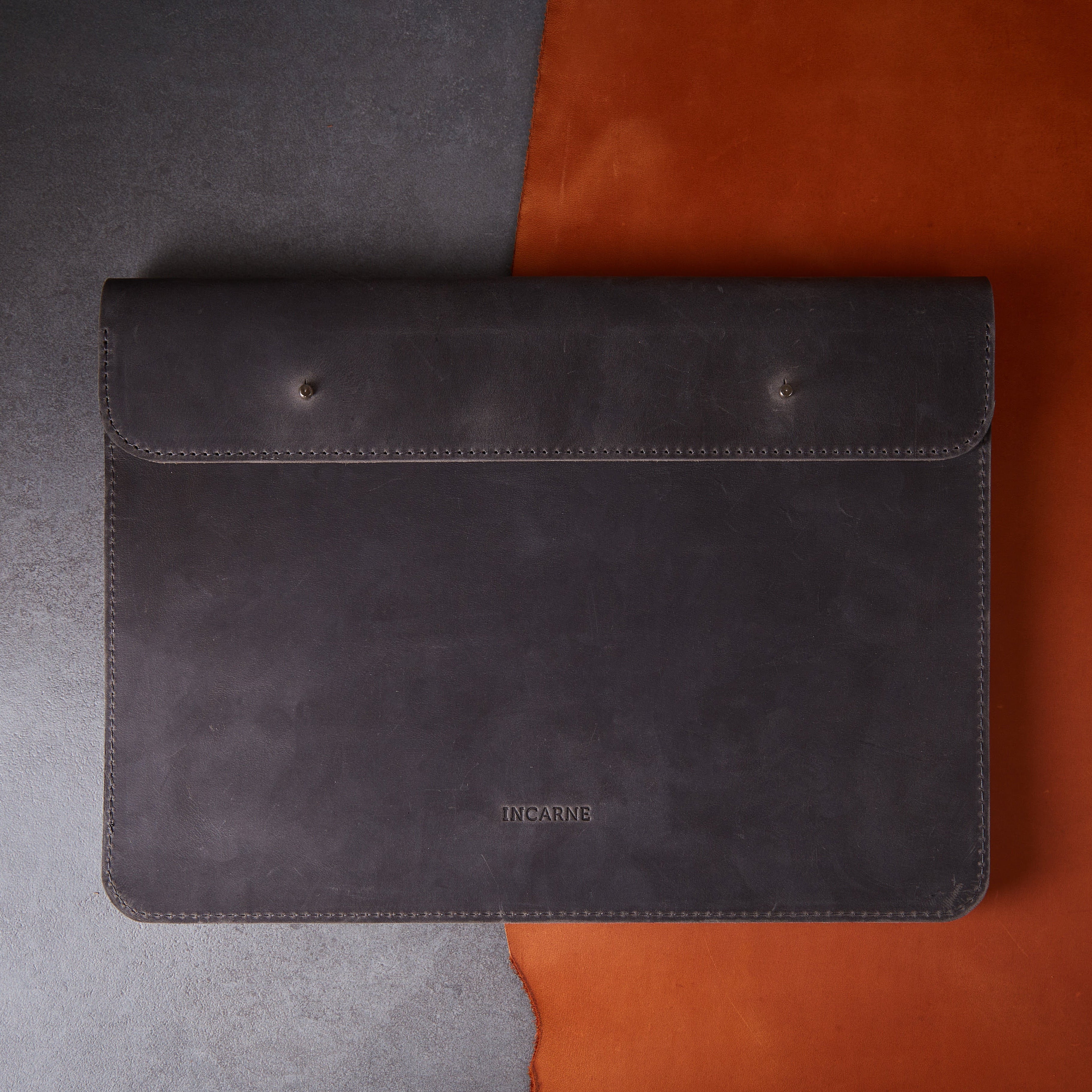 Elegancka osłona na laptopa, szara (vintage)