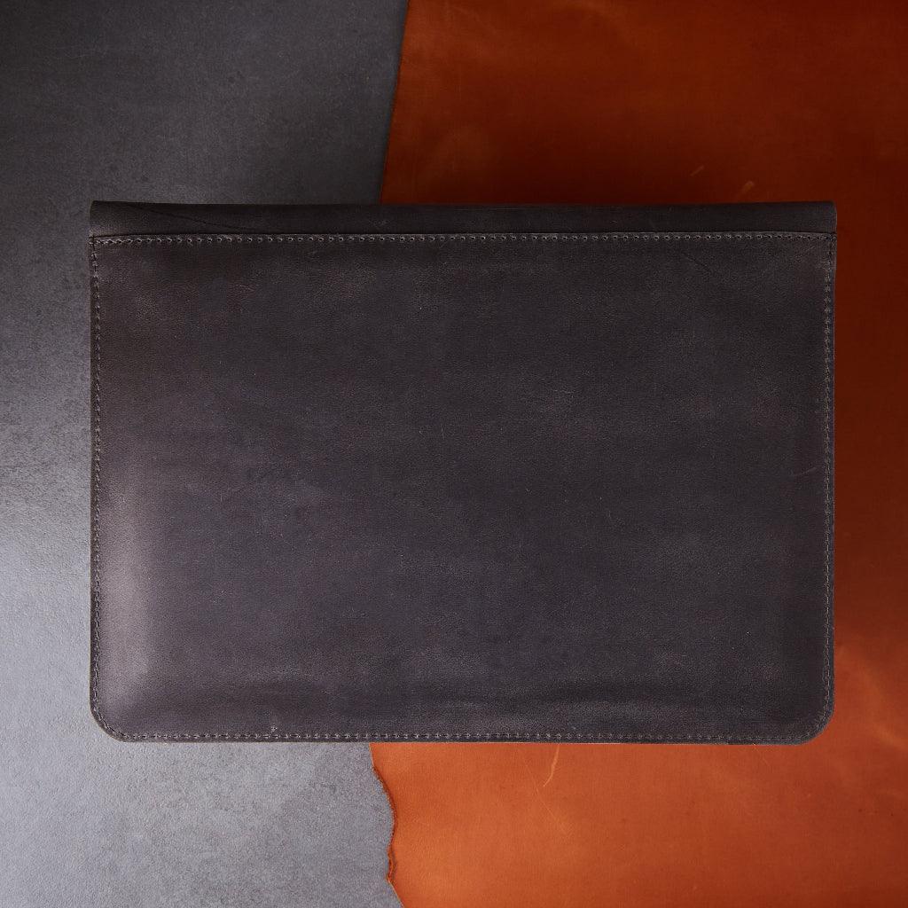 Neat Case - INCARNE® Ukraine