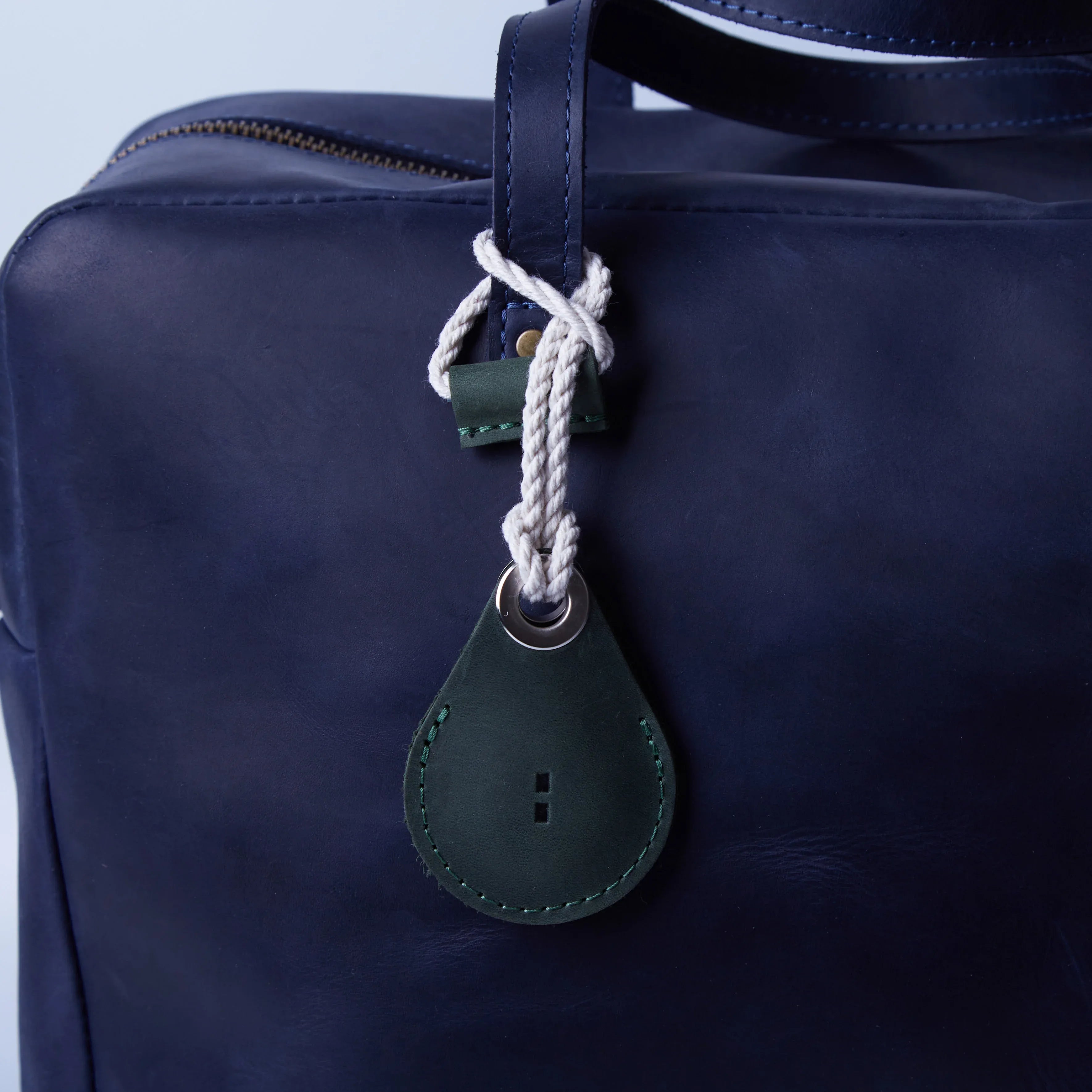 AirTag Case Air Holder - INCARNE® Ukraine