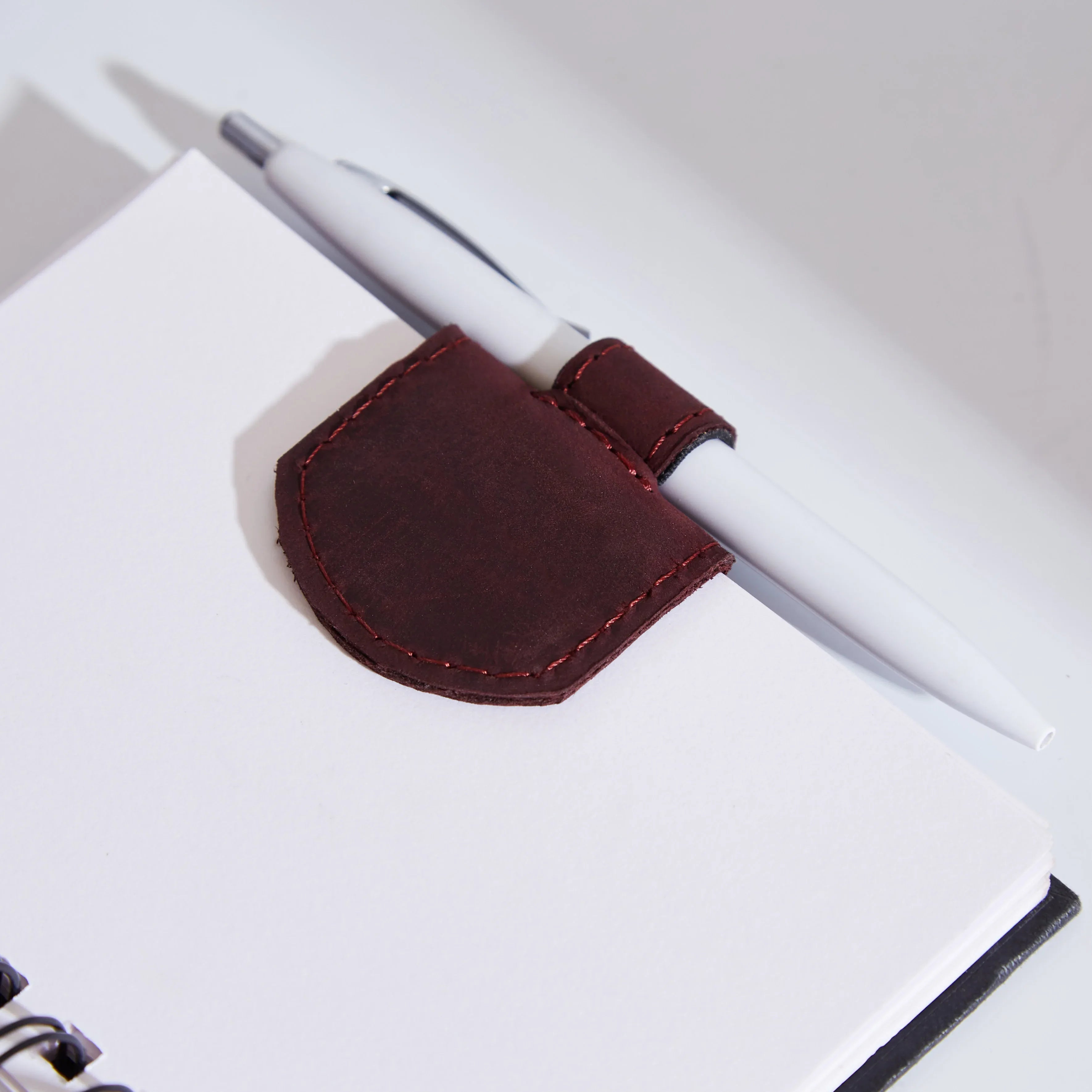 Magnetic Book Tag bookmark - INCARNE® Ukraine