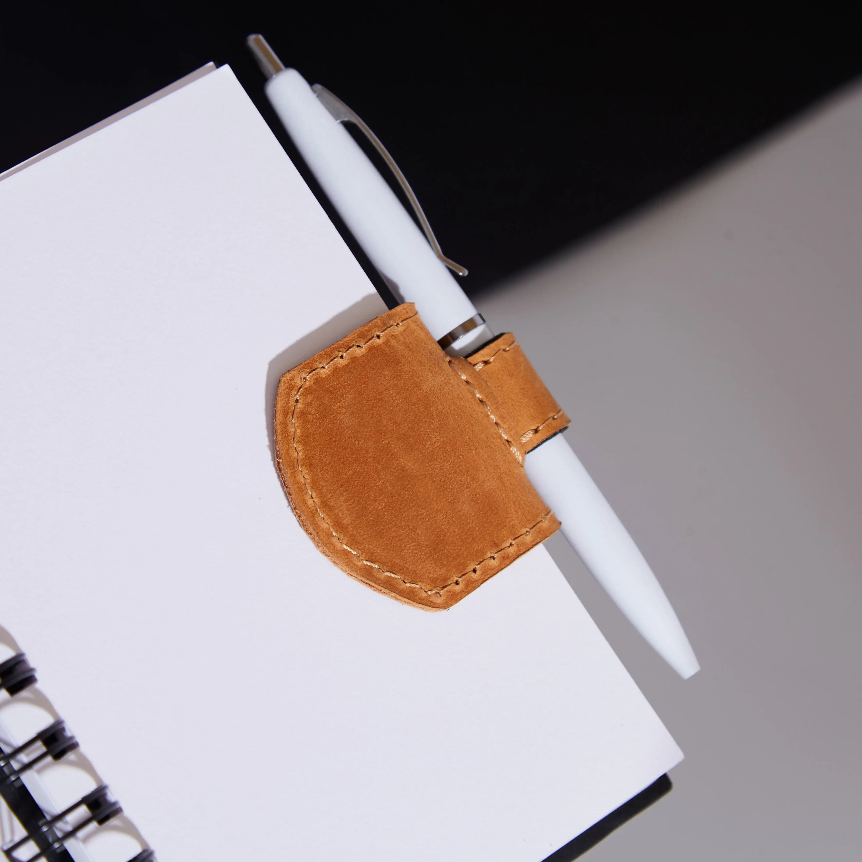 Magnetic bookmark Book Tag - INCARNE® Ukraine