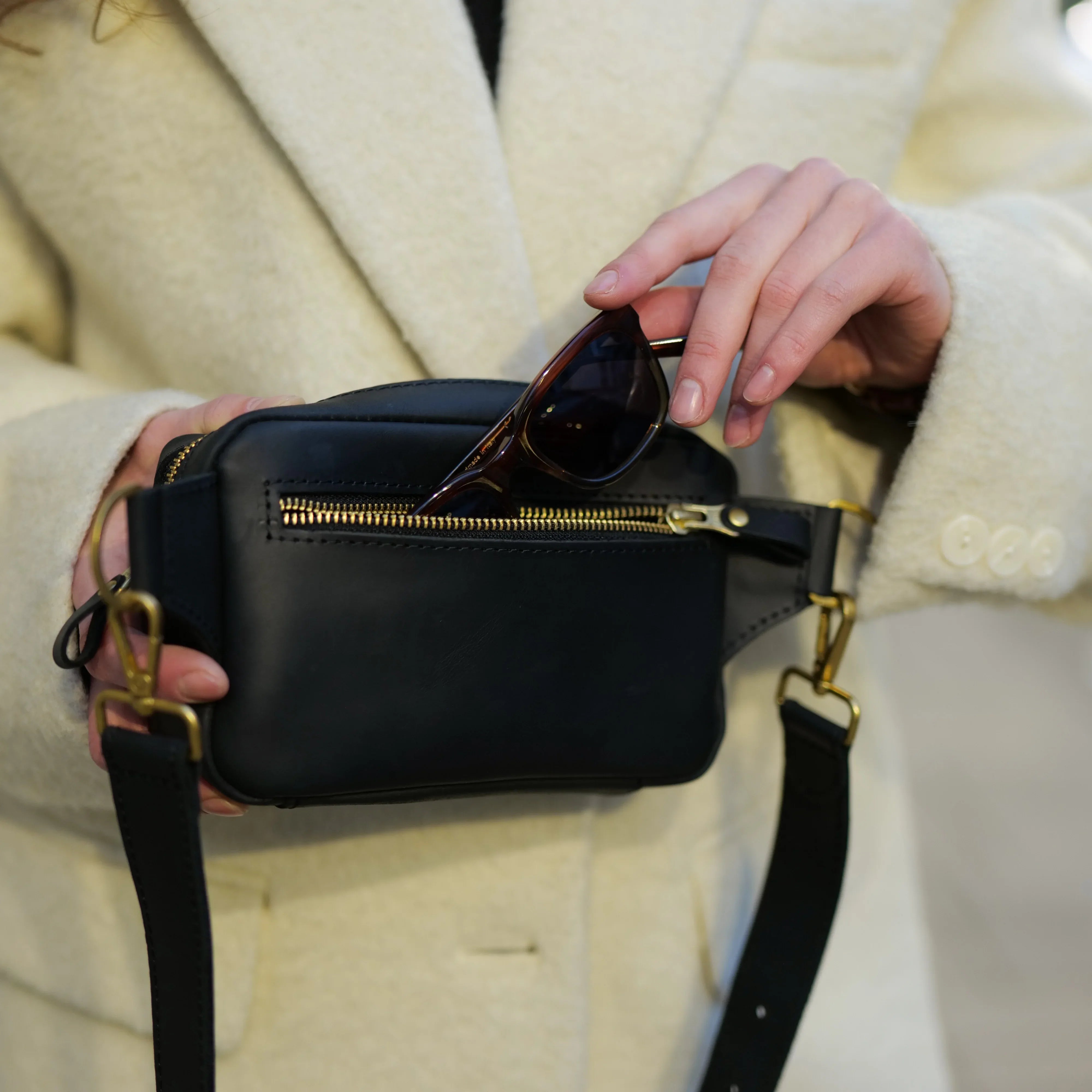 Block belt bag - INCARNE® Ukraine