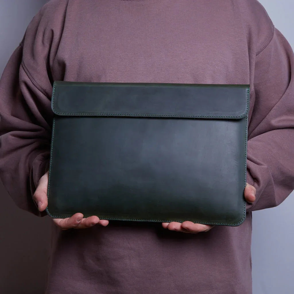 Klouz Case - INCARNE® Ukraine