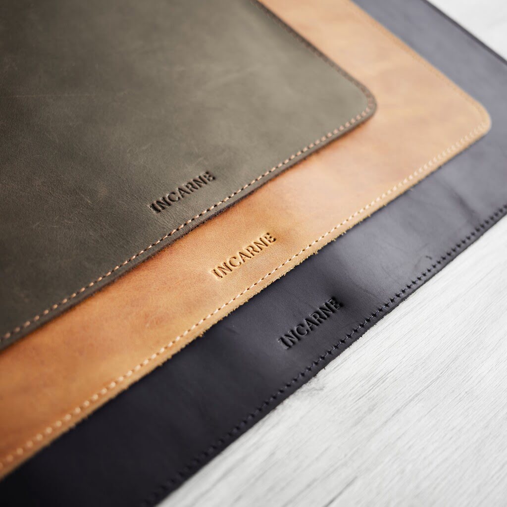 Mousepad din piele Word